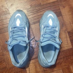 Adidas Yeezy Boost 700 V2 Hospital Blue